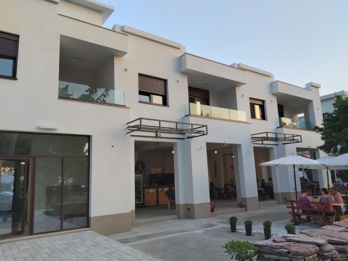 Zia Apartments Bar Dış mekan fotoğraf